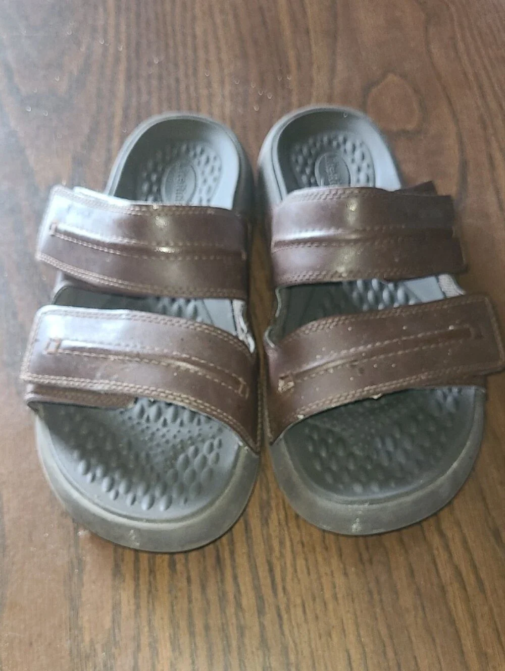 CROCS Men's Brown Leather Strap Slide Sandals Size 8